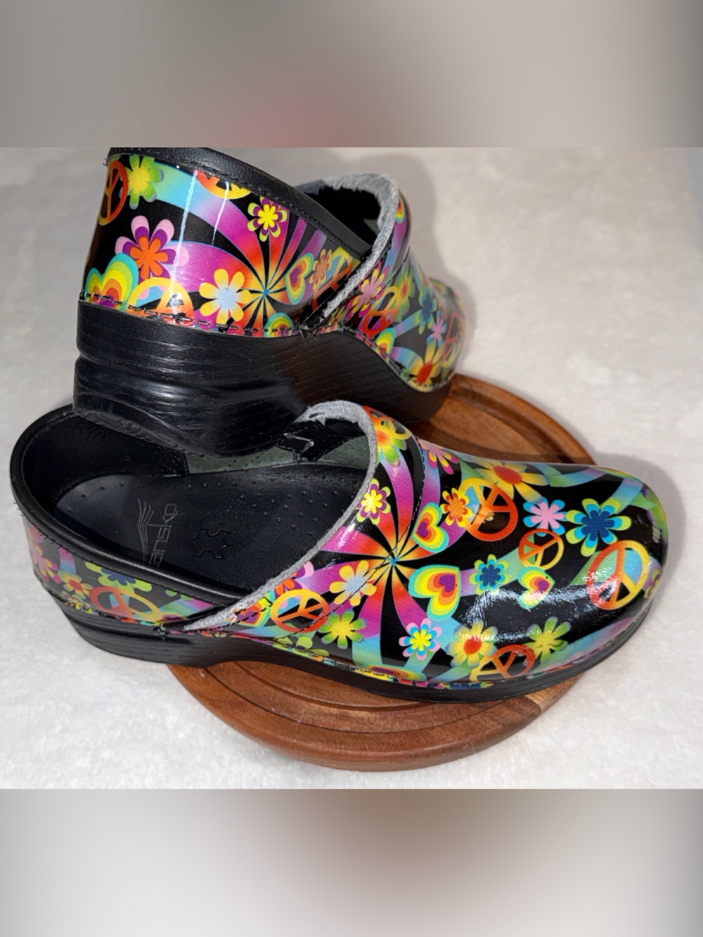 Dansko Professional Clogs Peace Sign Floral Hippie Print Patent Leather US 6.5-7